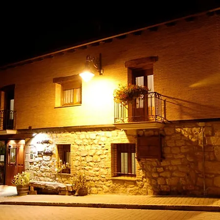 Pensión La Casona Del Herrero Navaleno