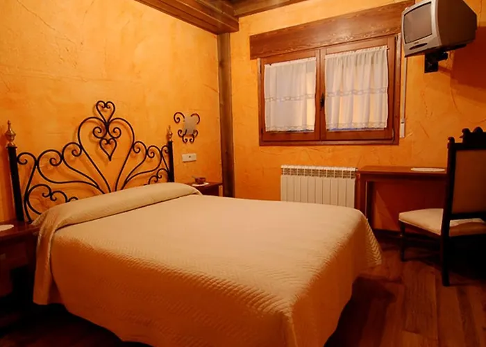 Pensión La Casona Del Herrero